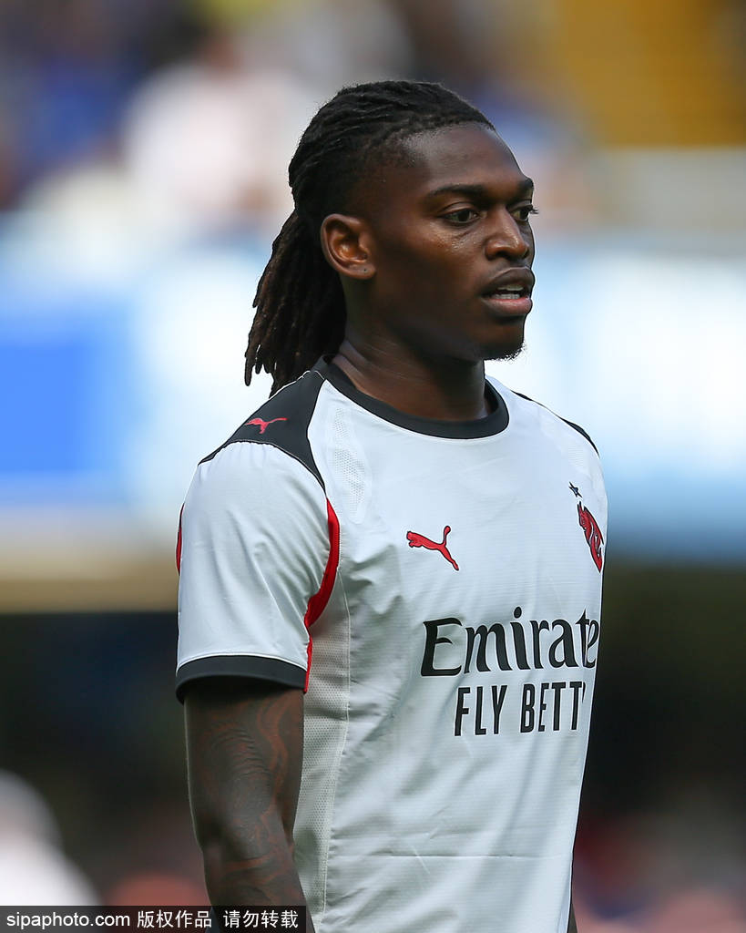 米兰3600万英镑签下恩昆库，切尔西重建之路再添新篇